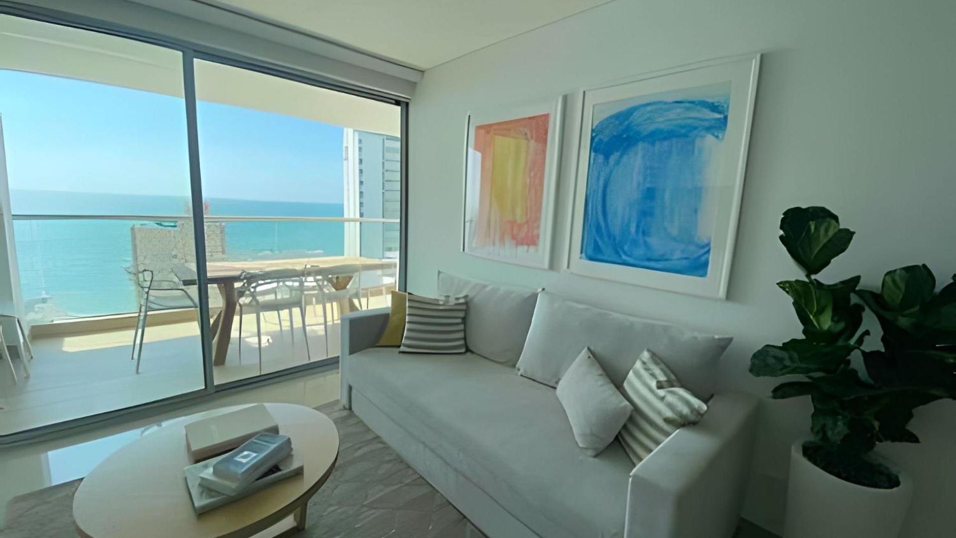 Modern 2br Next To The Walled City+oceanside View *
