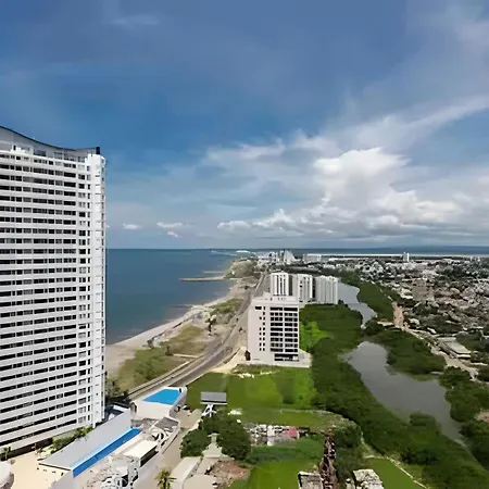 Modern 2br Next To The Walled City+oceanside View *