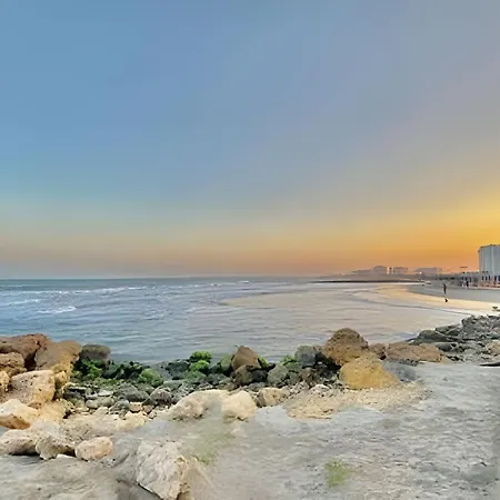 Apartamento Modern 2br Next To The Walled City+oceanside View