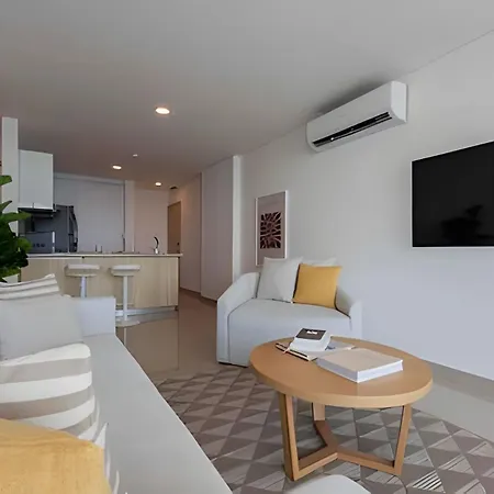 Modern 2br Next To The Walled City+oceanside View Apartamento Cartagena